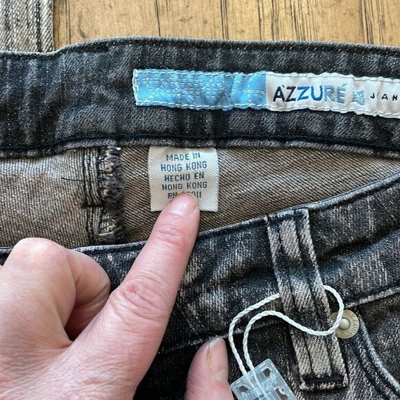 AZZURE LOVE LITE DENIM JEANS.  NEW WITH TAGS - Picture 15 of 16